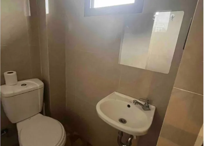 In Mactan, Cebu Room304 アパート *