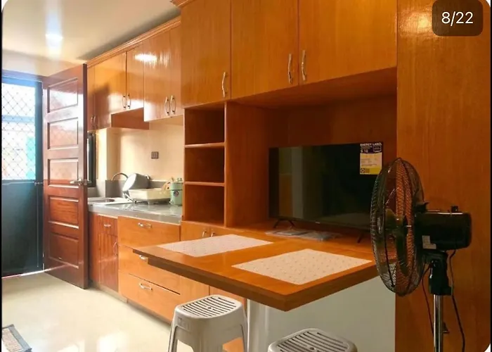 In Mactan, Cebu Room304 アパート *
